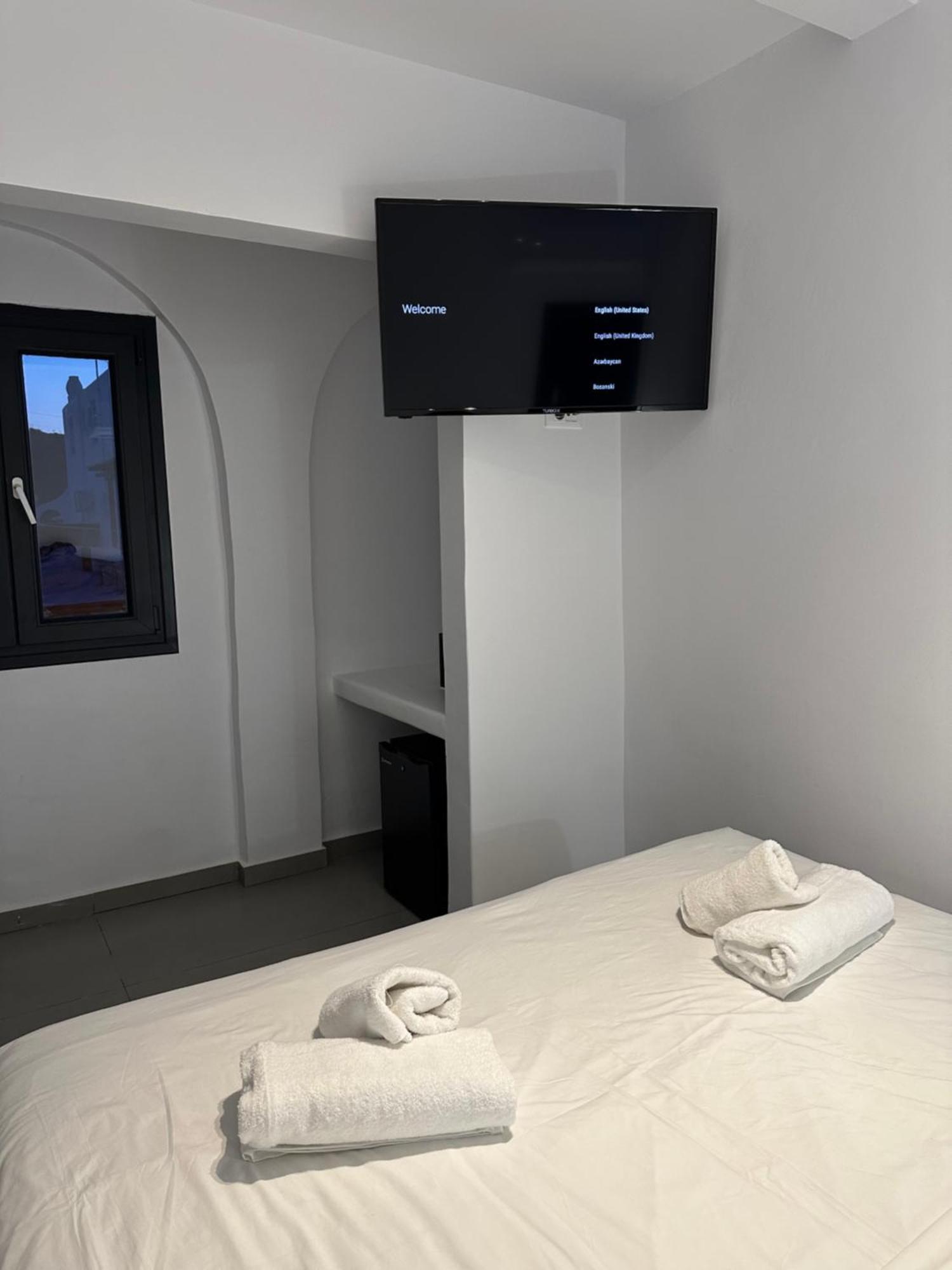 The Coast Suites 투를로스 외부 사진