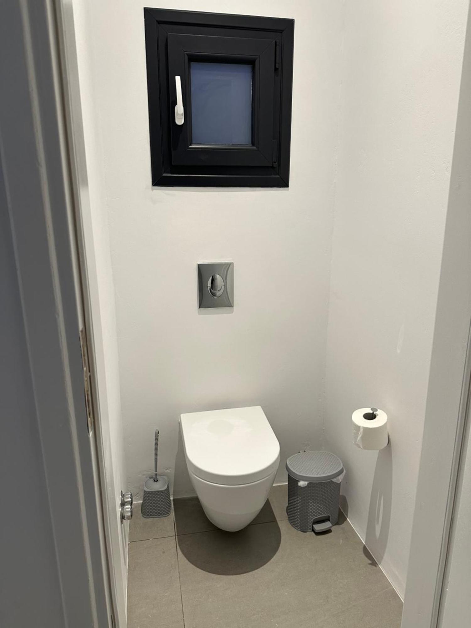 The Coast Suites 투를로스 외부 사진