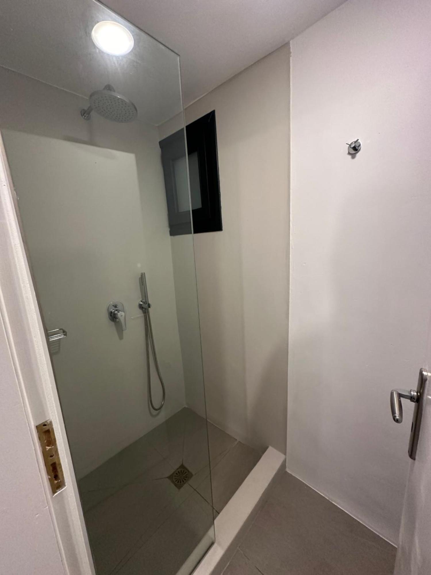 The Coast Suites 투를로스 외부 사진
